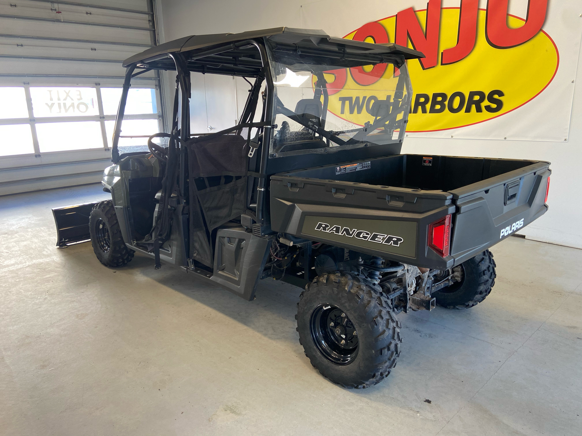 2023 Polaris Ranger Crew 570 Full-Size Sport in Two Harbors, Minnesota - Photo 2