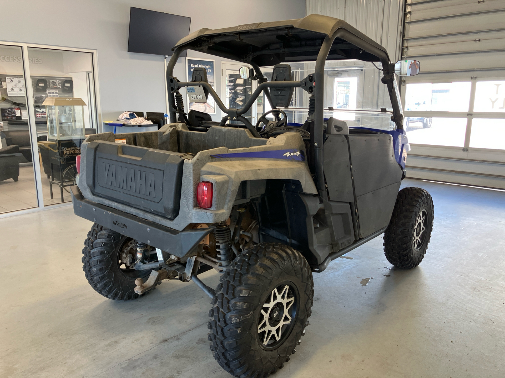 2017 Yamaha Wolverine R-Spec EPS in Two Harbors, Minnesota - Photo 4