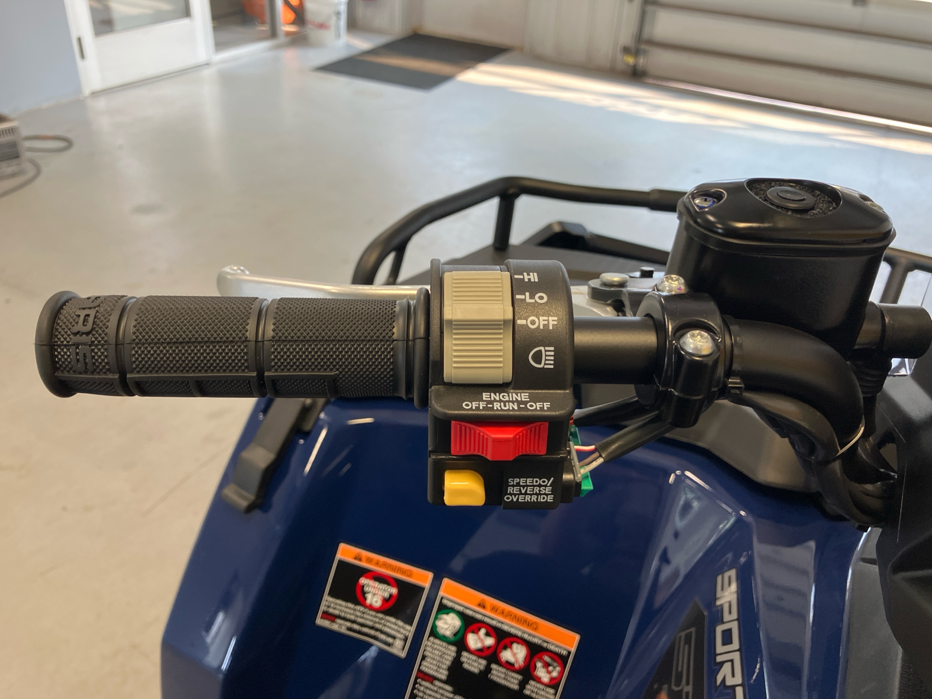 2025 Polaris Sportsman Touring 570 Premium in Two Harbors, Minnesota - Photo 8