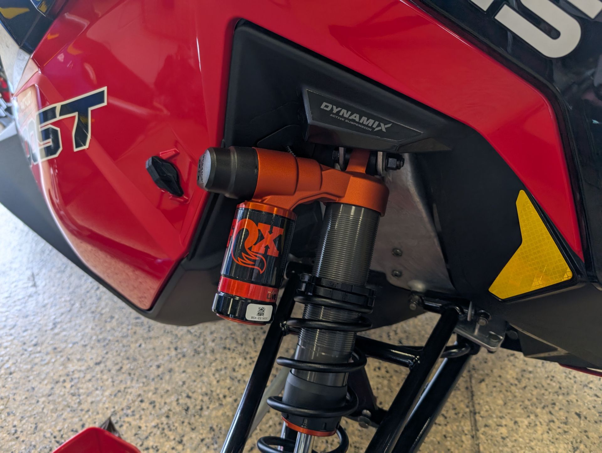 2026 Polaris Patriot Boost INDY VR1 137 Dynamix SC ES in Two Harbors, Minnesota - Photo 3