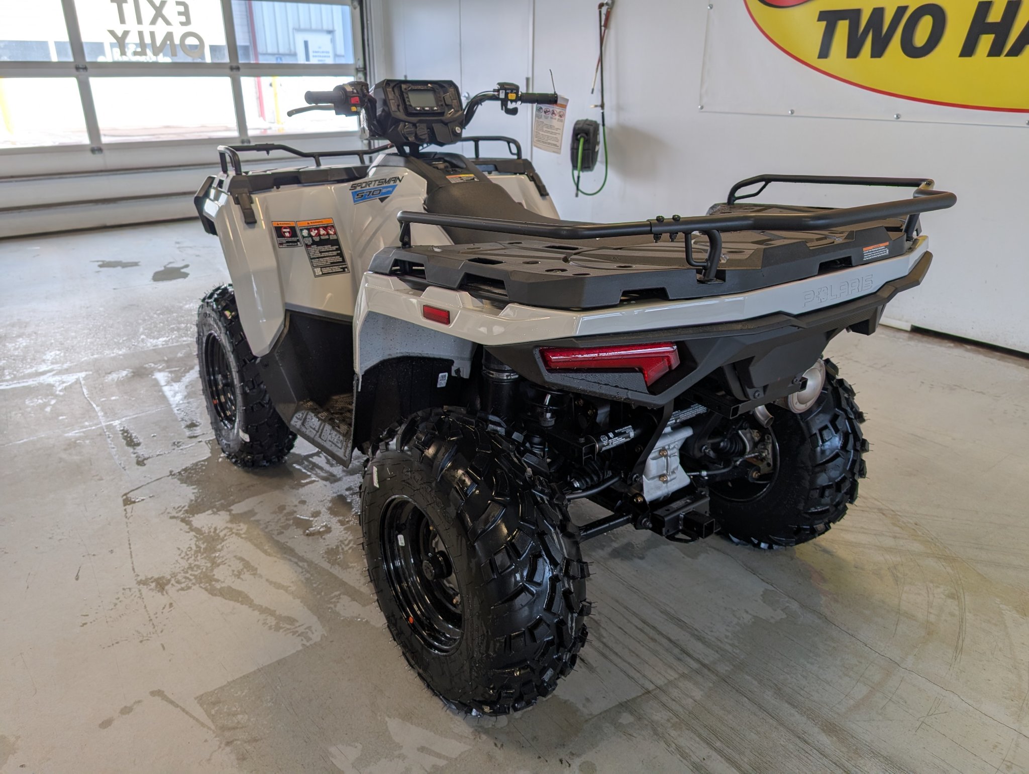 2026 Polaris Sportsman 570 EPS in Two Harbors, Minnesota - Photo 3