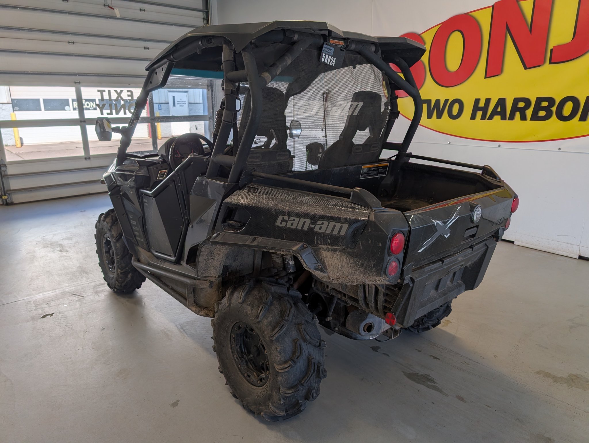 2013 Can-Am Commander™ X® 1000 in Two Harbors, Minnesota - Photo 3