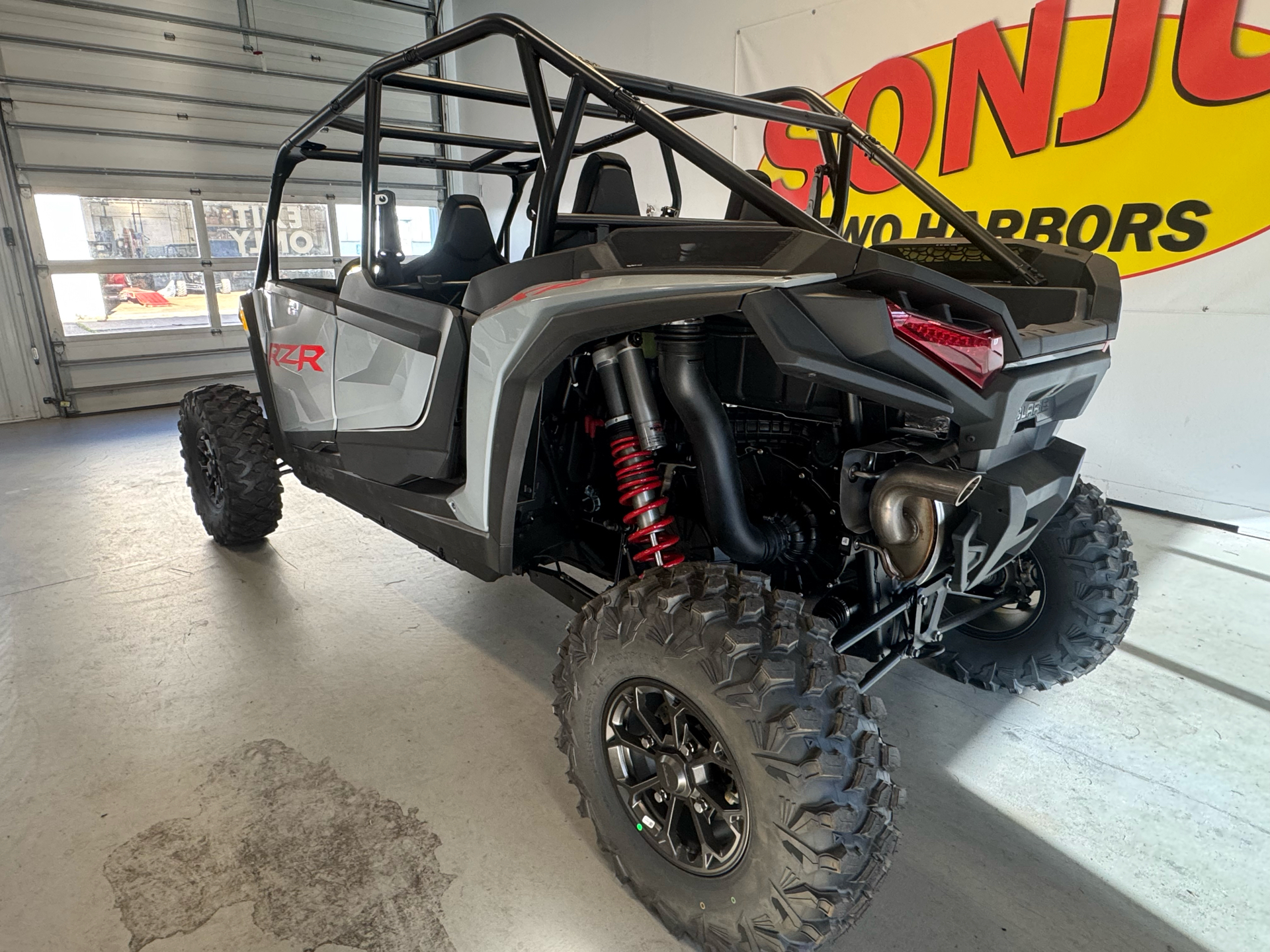 2025 Polaris RZR XP 4 1000 Premium in Two Harbors, Minnesota - Photo 3