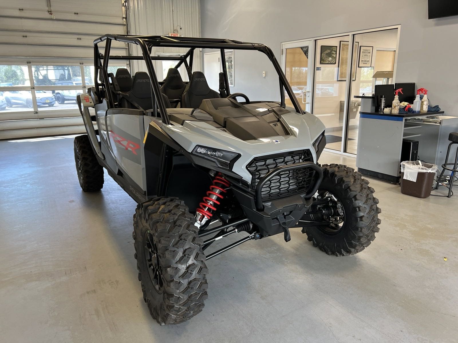 2025 Polaris RZR XP 4 1000 Premium in Two Harbors, Minnesota - Photo 9
