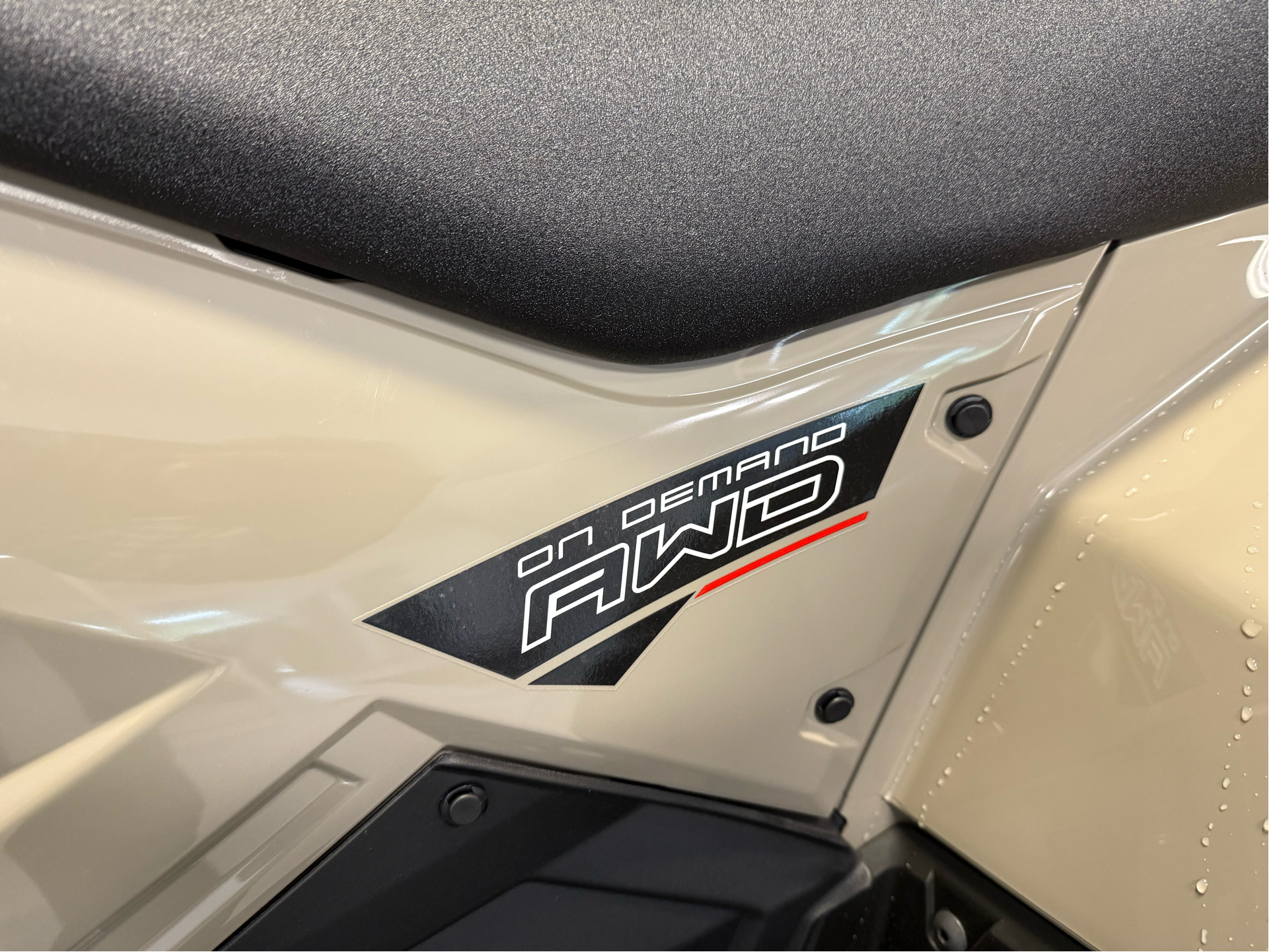 2025 Polaris Sportsman 570 EPS in Two Harbors, Minnesota - Photo 8