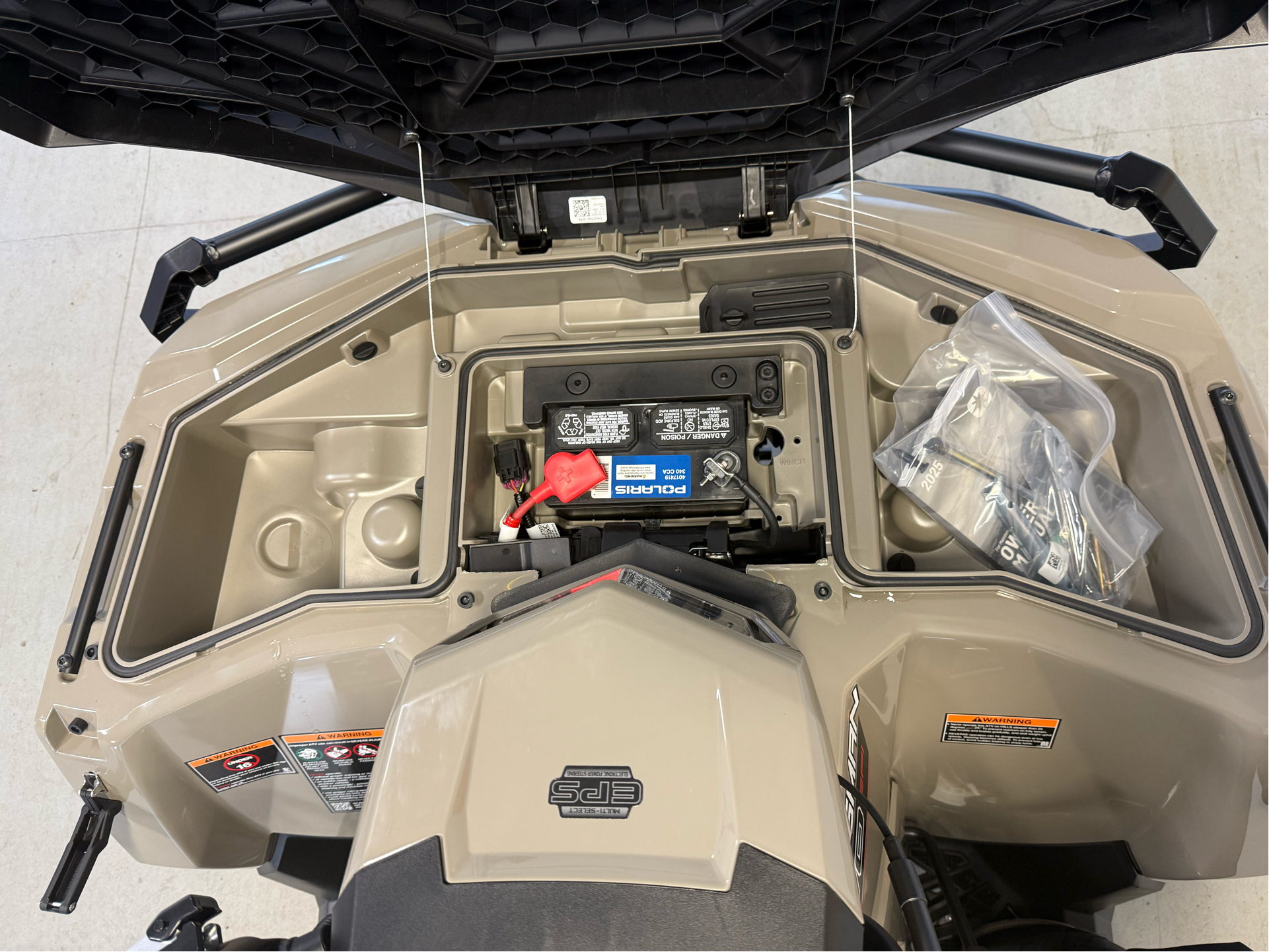 2025 Polaris Sportsman 570 EPS in Two Harbors, Minnesota - Photo 9