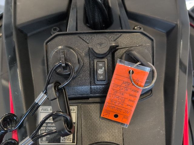 2022 Polaris 850 Indy XCR 136 SC in Two Harbors, Minnesota - Photo 18