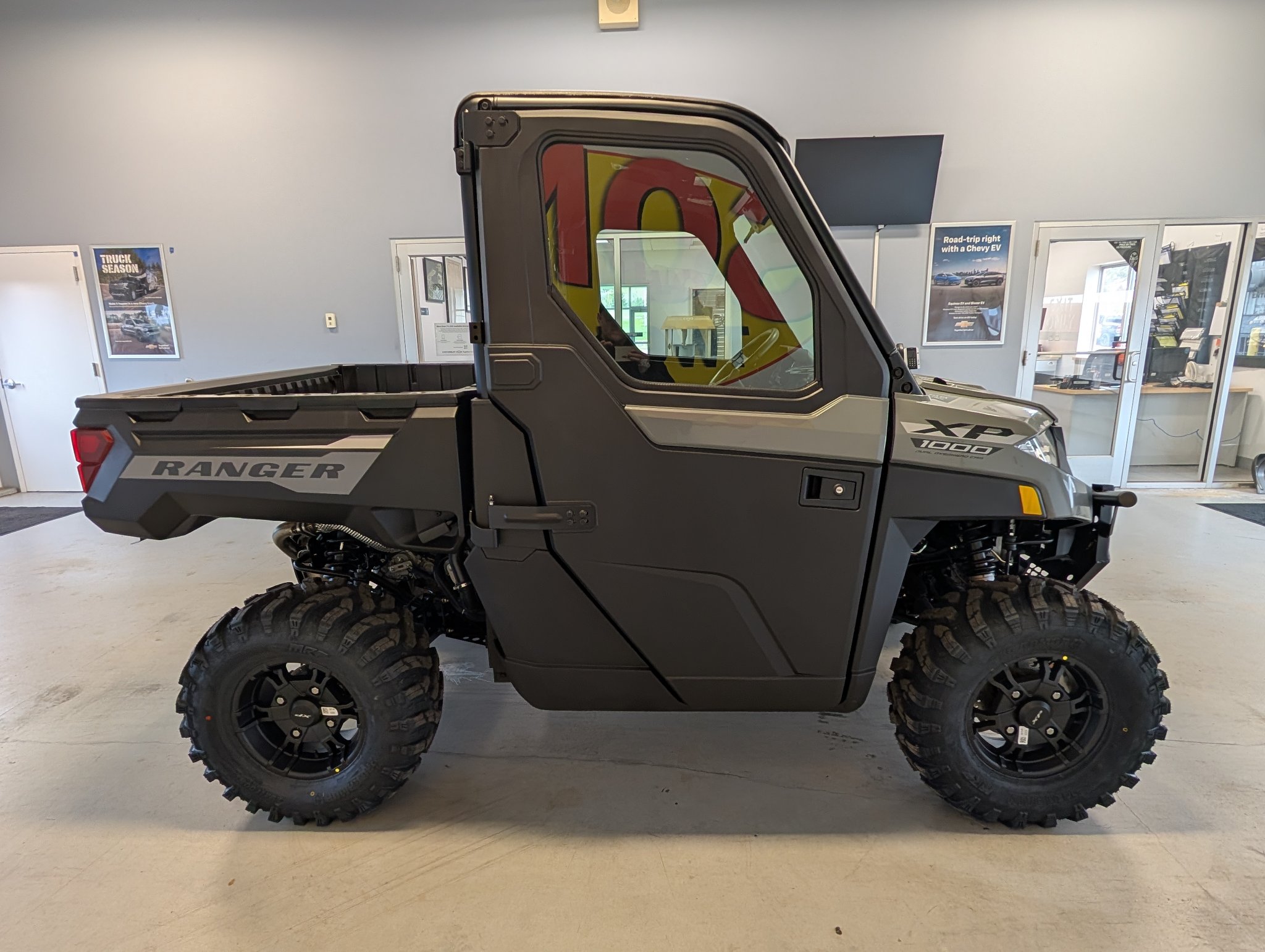 2027 Polaris Ranger XP 1000 Cab 6