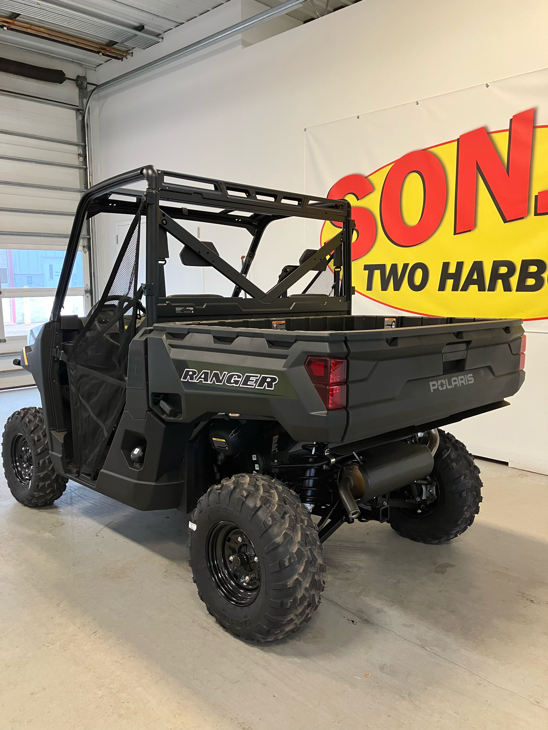 2026 Polaris Ranger 1000 EPS in Two Harbors, Minnesota - Photo 16