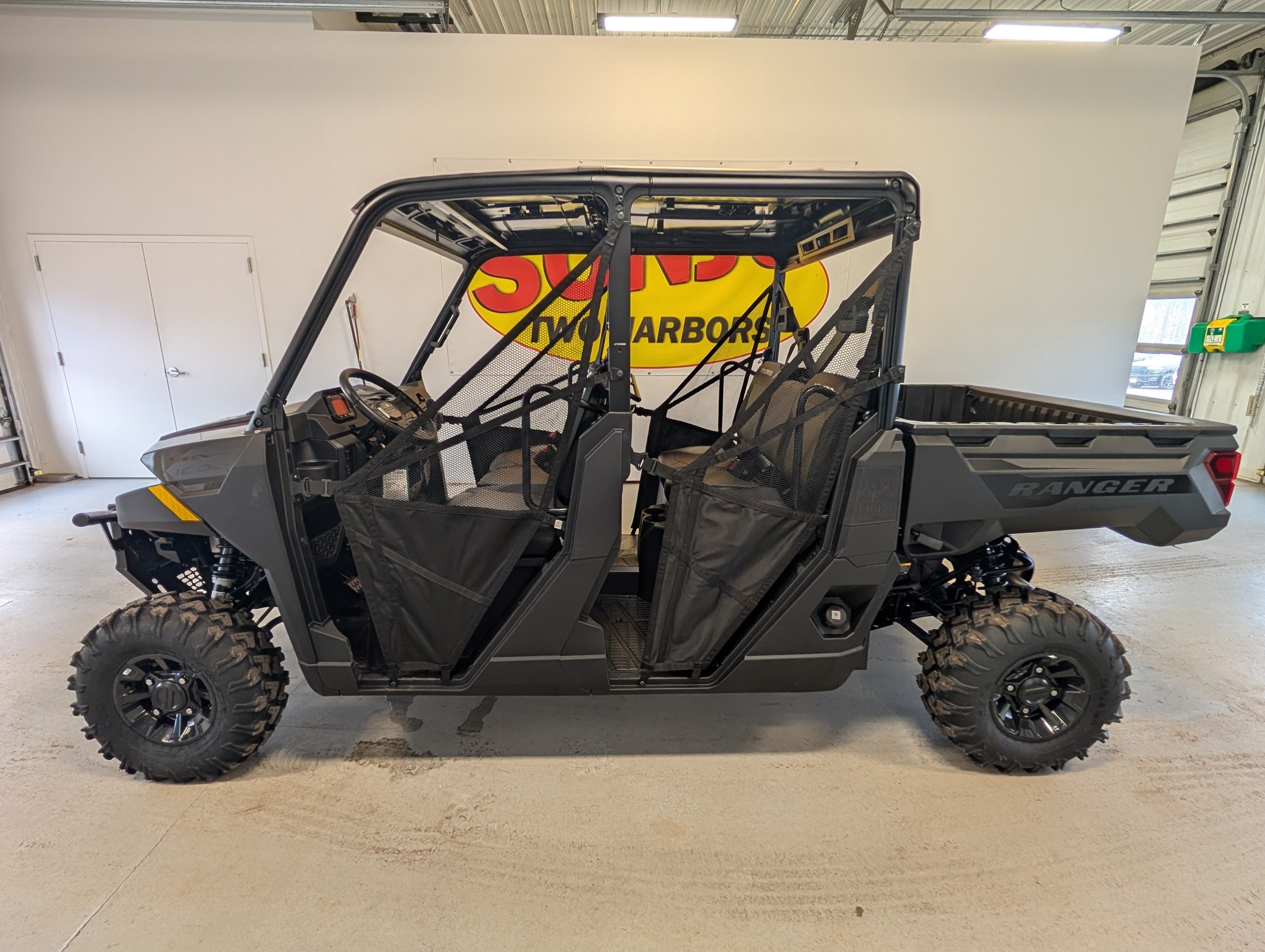 2026 Polaris Ranger Crew 1000 Premium in Two Harbors, Minnesota - Photo 2