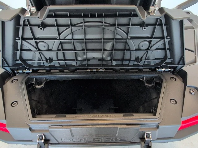 2026 Polaris Sportsman Touring 570 in Two Harbors, Minnesota - Photo 13