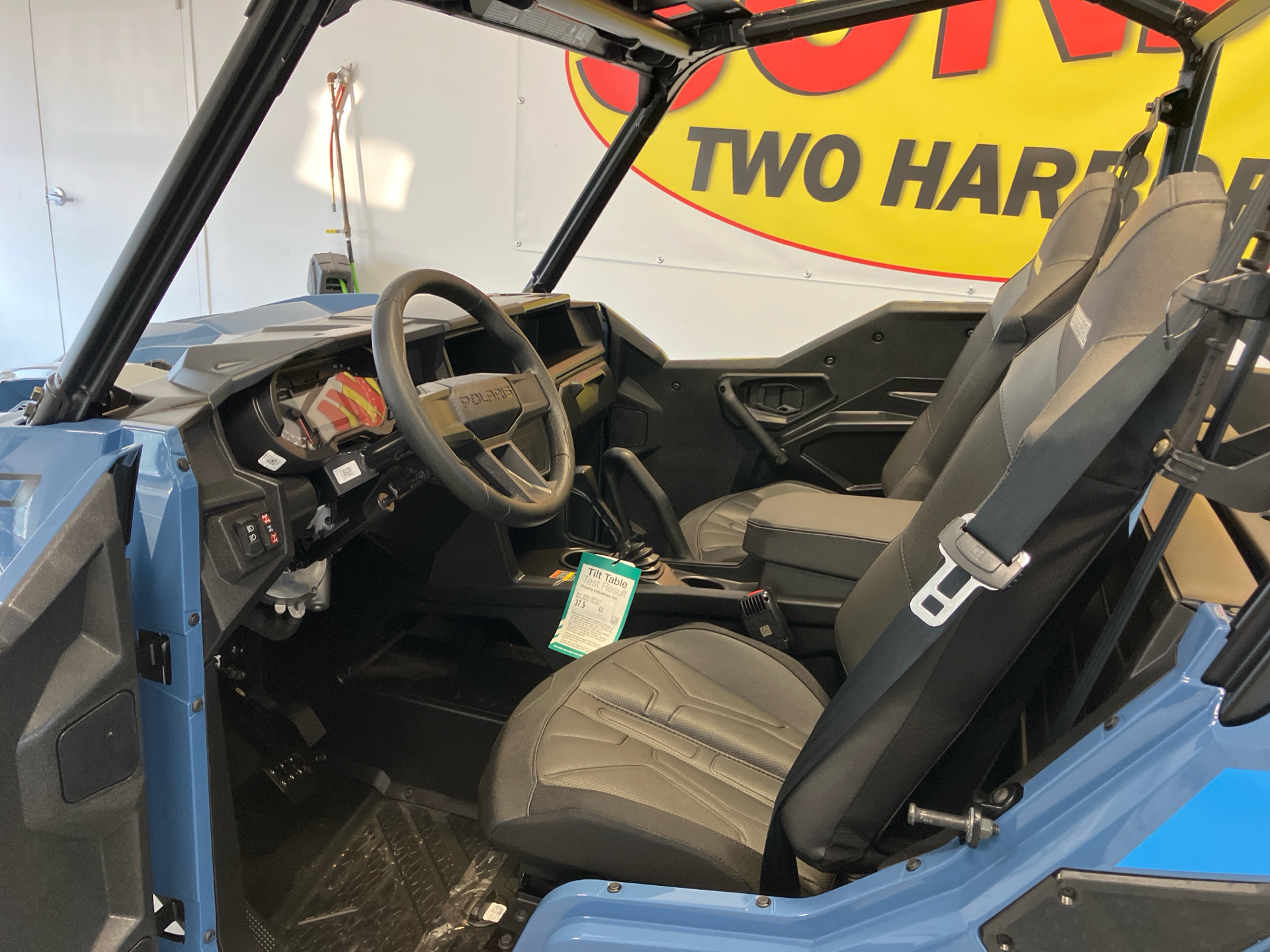 2025 Polaris General 1000 Premium in Two Harbors, Minnesota - Photo 9