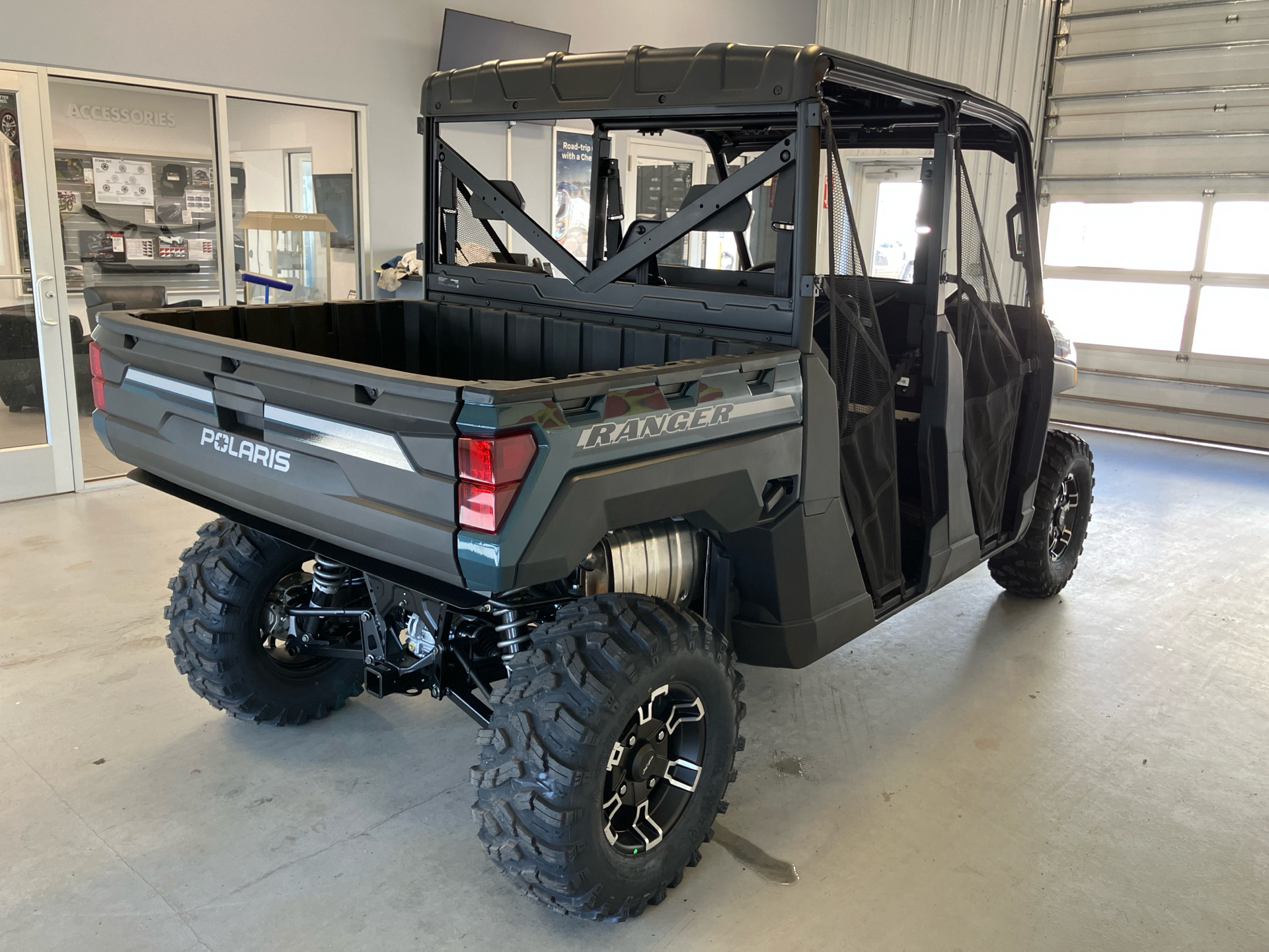 2026 Polaris Ranger Crew XP 1000 Premium in Two Harbors, Minnesota - Photo 5