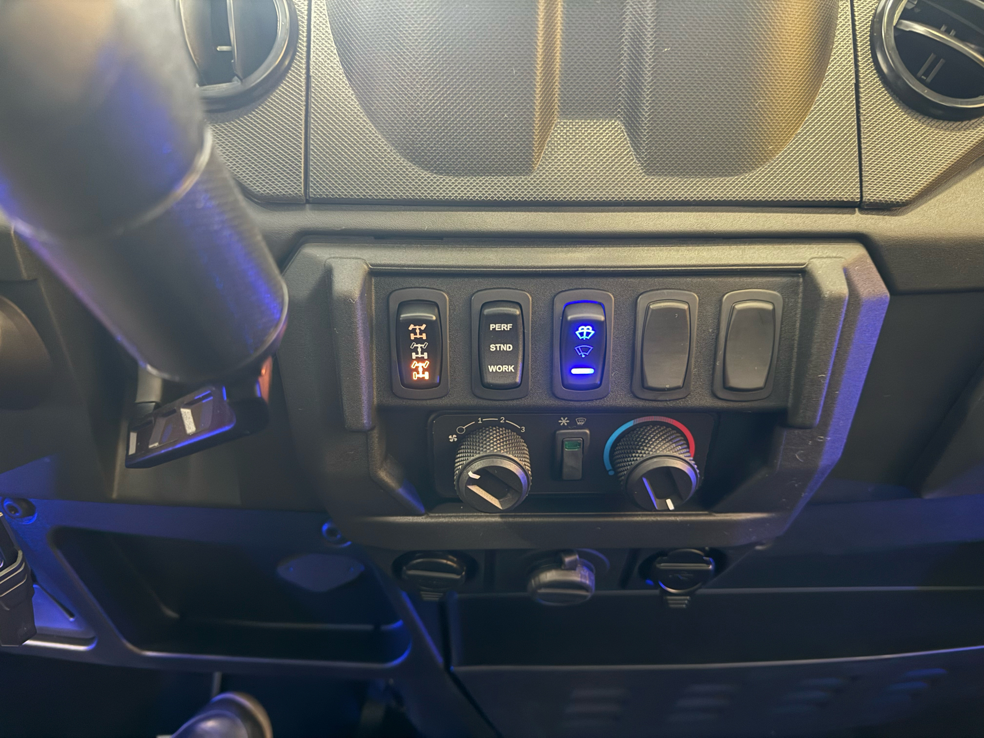 2025 Polaris Ranger XP 1000 NorthStar Edition Premium in Two Harbors, Minnesota - Photo 15
