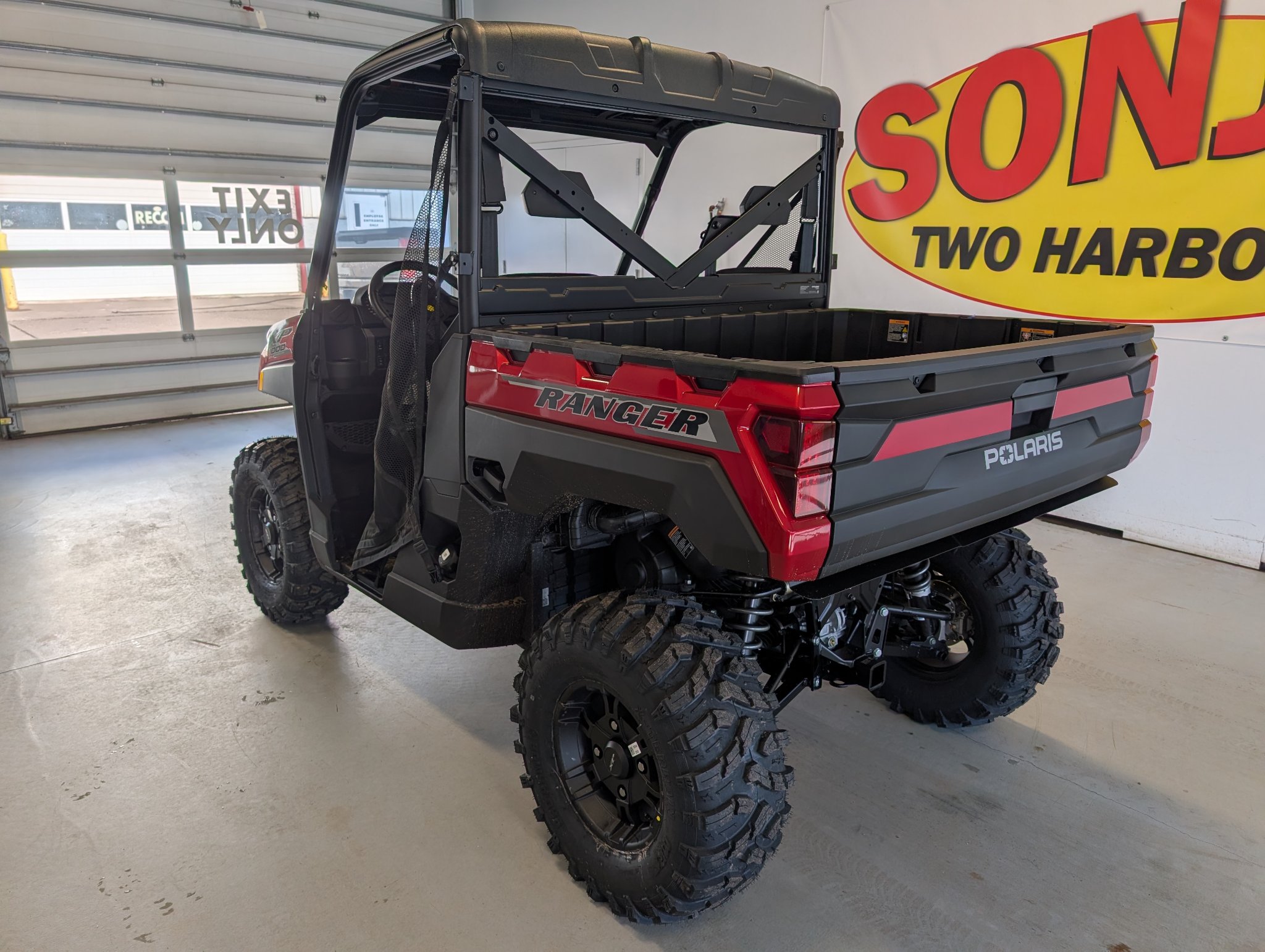 2026 Polaris Ranger XP 1000 Premium in Two Harbors, Minnesota - Photo 3
