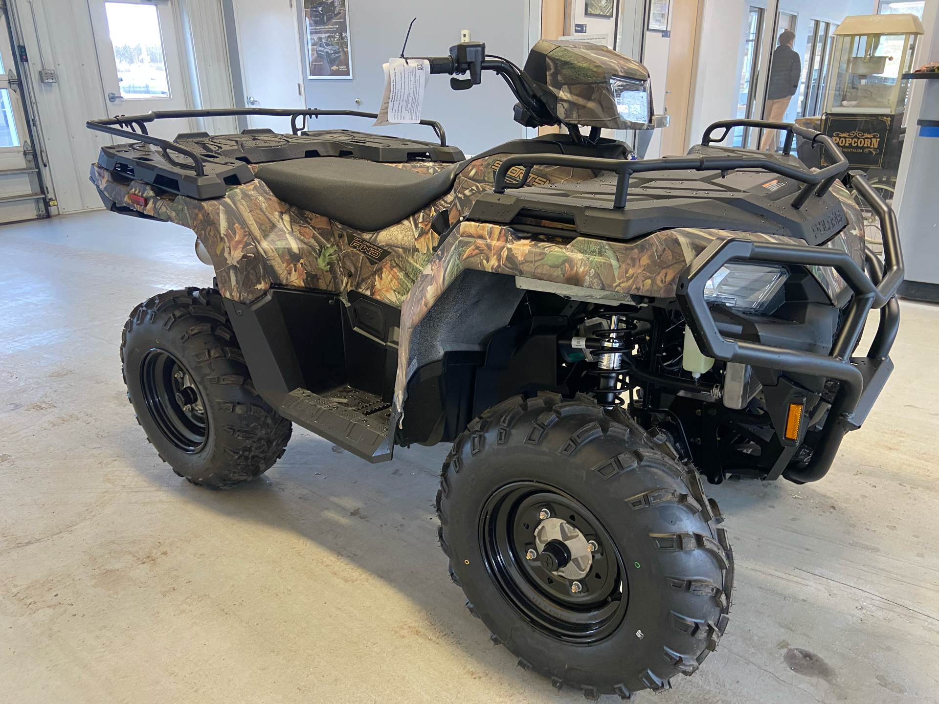 2025 Polaris Sportsman 570 EPS in Two Harbors, Minnesota - Photo 7