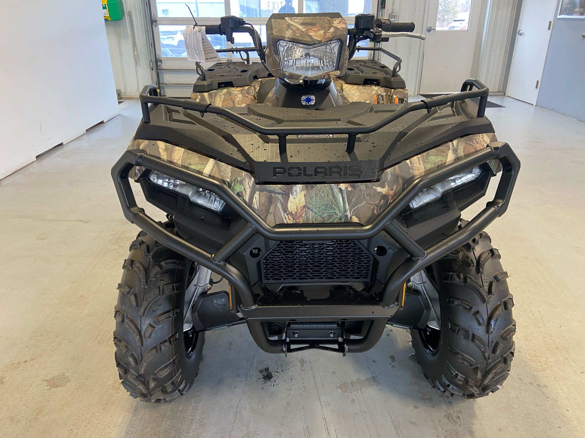 2025 Polaris Sportsman 570 EPS in Two Harbors, Minnesota - Photo 8