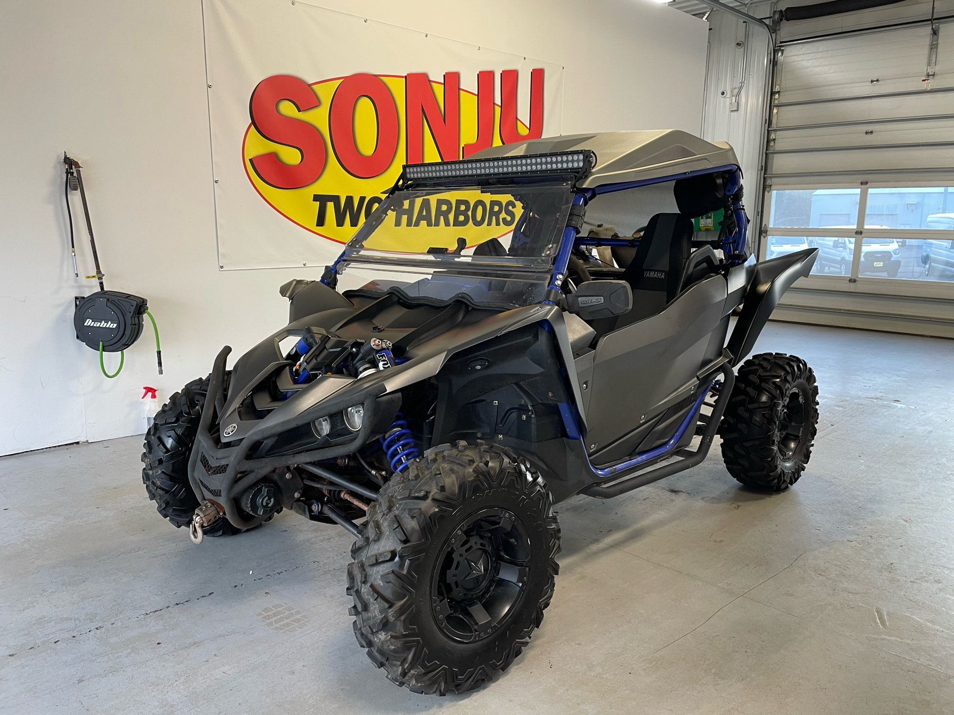 2017 Yamaha YXZ1000R SS SE in Two Harbors, Minnesota - Photo 1