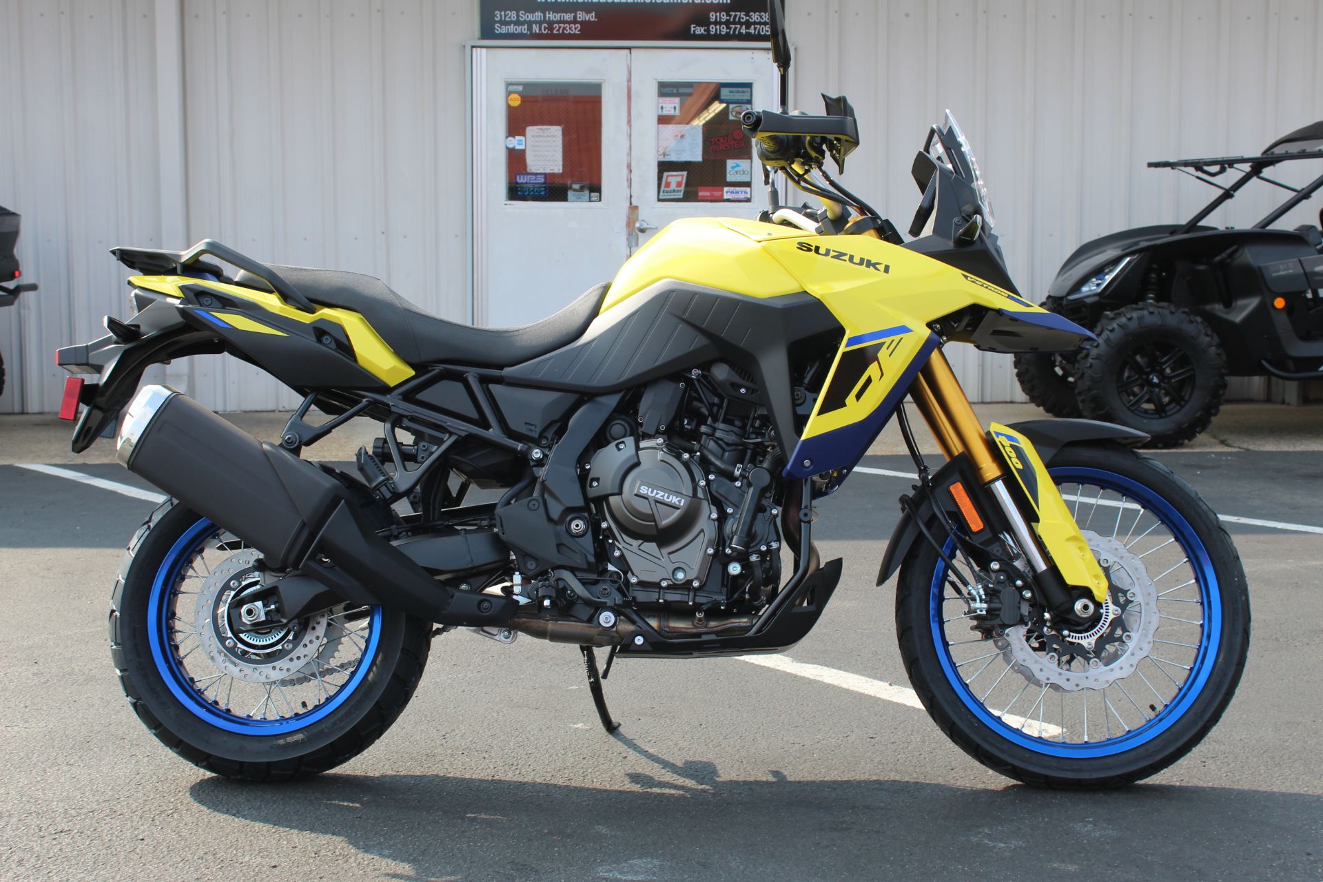 New 2025 Suzuki V-Strom 800DE, Sanford NC | Specs, Price, Photos