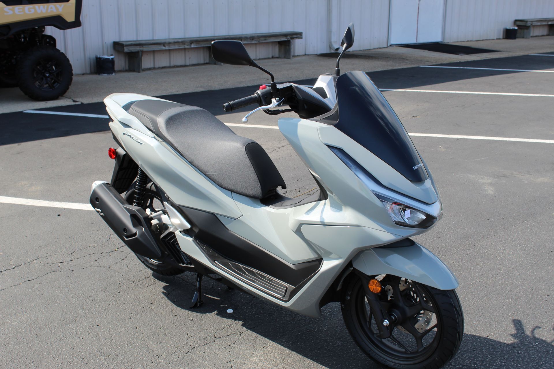 New 2025 Honda PCX, Sanford NC | Specs, Price, Photos | Pearl Gray