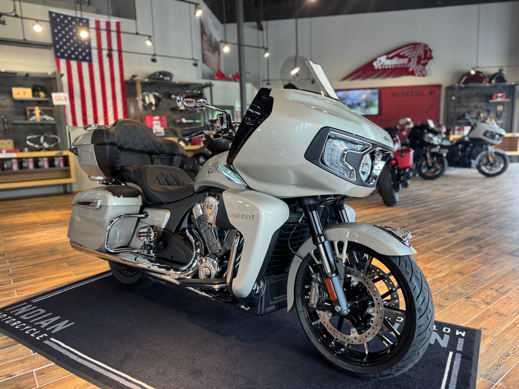 2026 Indian Motorcycle Pursuit® Limited® with 112 and Powerband Audio Package