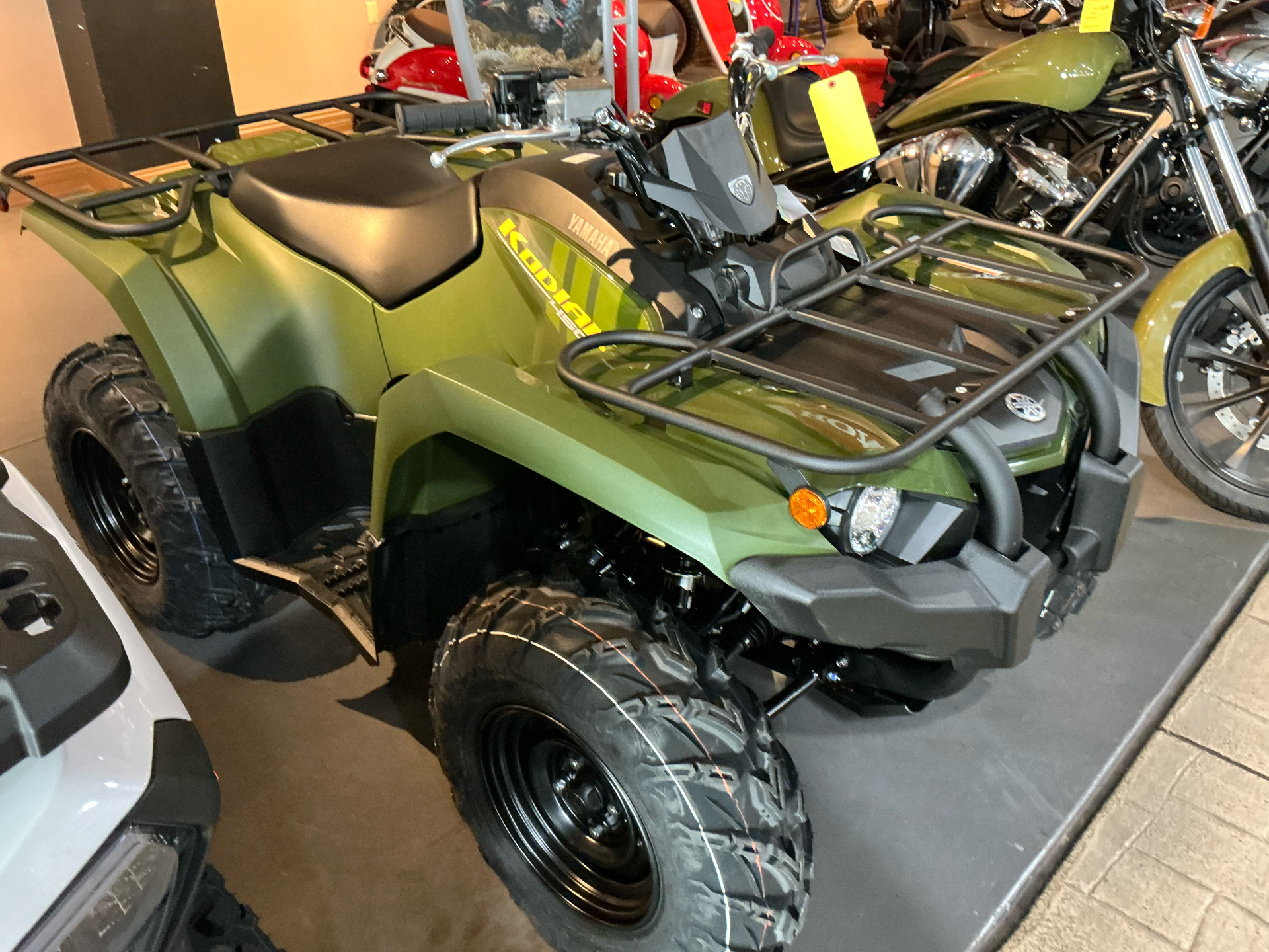 2026 Yamaha Kodiak 450 1