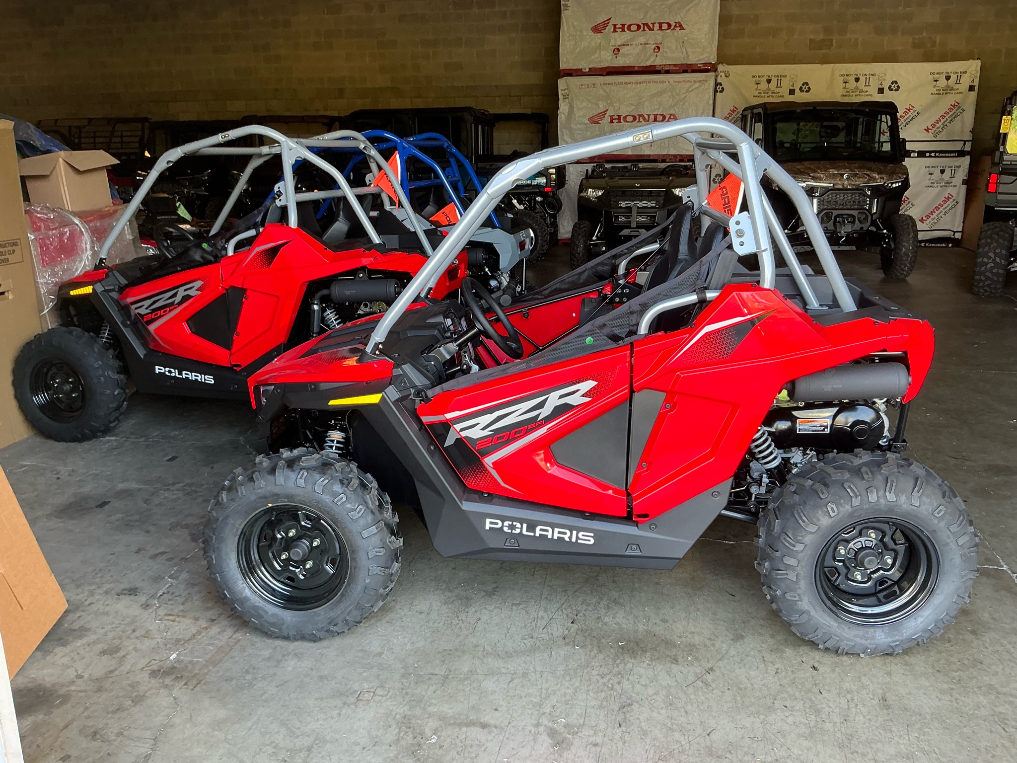 2026 RZR 200 EFI