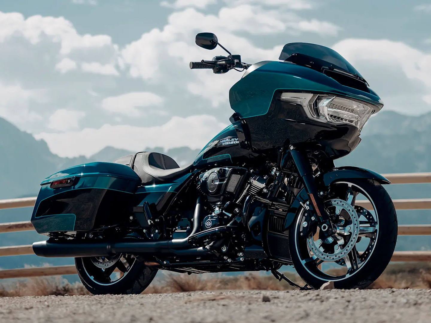2026 Harley-Davidson Road Glide® 9