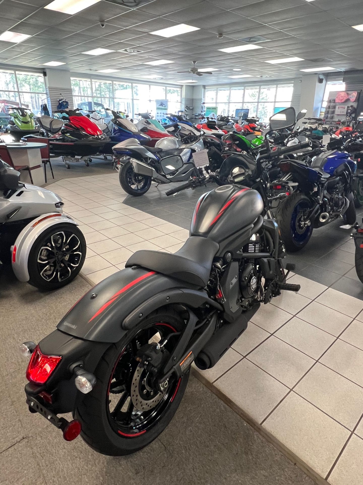 2024 Kawasaki Vulcan S Cafe ABS in Columbia, South Carolina - Photo 7