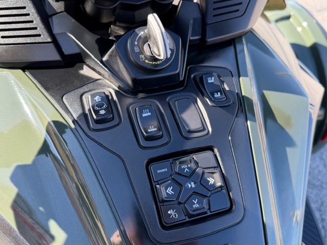 2023 Can-Am Spyder RT Sea-to-Sky in Columbia, South Carolina - Photo 9