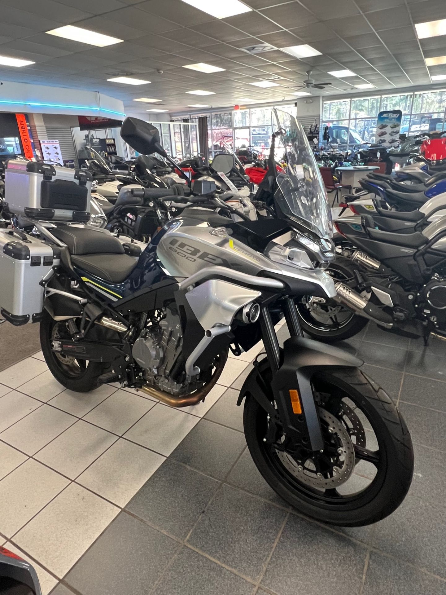 2023 CFMOTO IBEX 800 S in Columbia, South Carolina - Photo 2