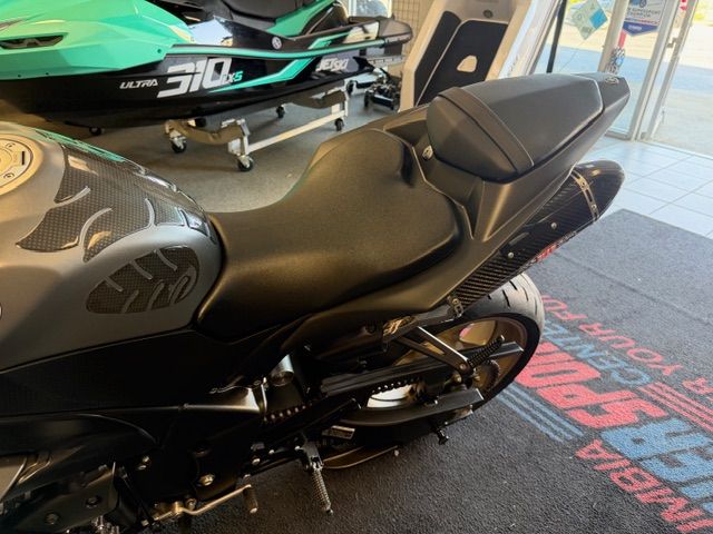 2014 Yamaha YZF-R1 in Columbia, South Carolina - Photo 8