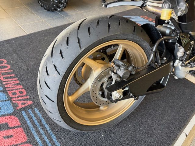 2014 Yamaha YZF-R1 in Columbia, South Carolina - Photo 9