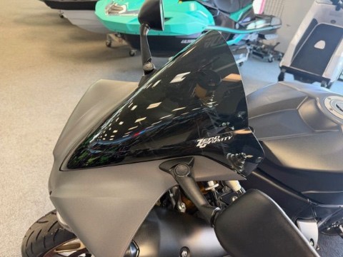 2014 Yamaha YZF-R1 in Columbia, South Carolina - Photo 14