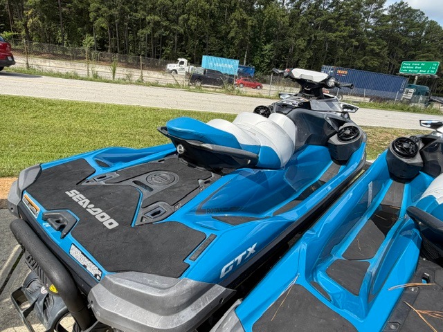 2020 Sea-Doo GTX photo 3