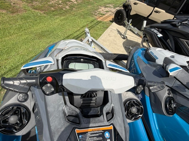 2020 Sea-Doo GTX photo 4