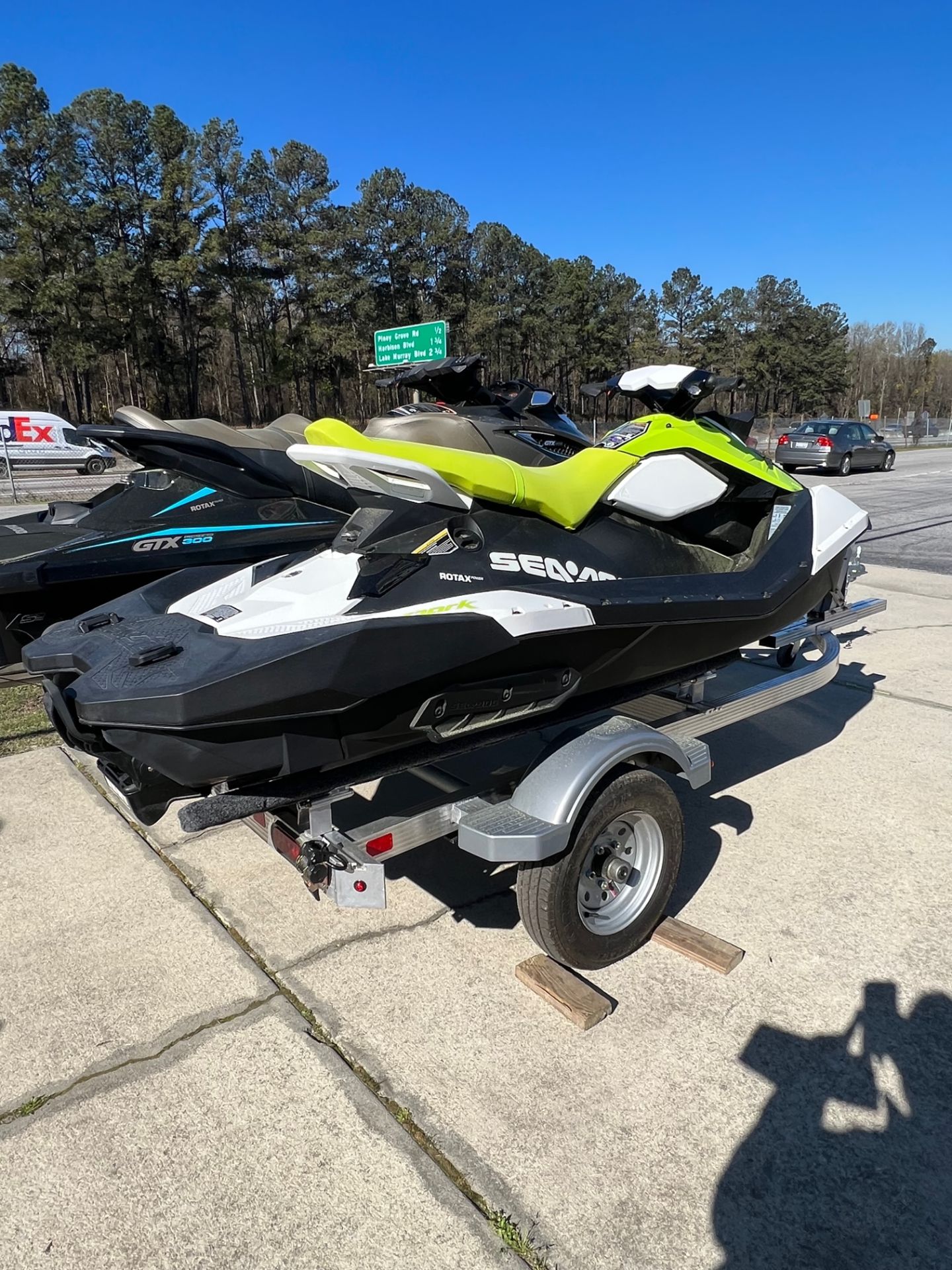 2023 Sea-Doo Spark 3up 90 hp iBR Convenience Package in Columbia, South Carolina - Photo 3