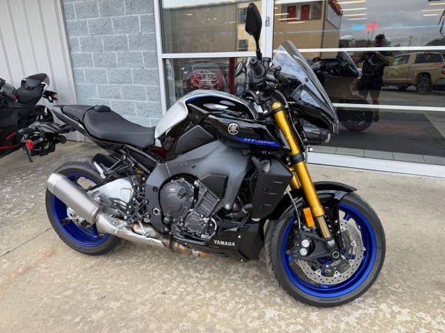 2025 Yamaha MT-10 SP in Columbia, South Carolina - Photo 2