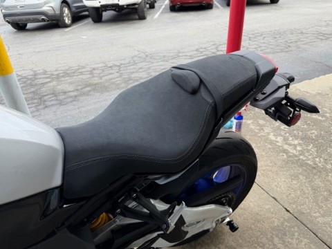 2025 Yamaha MT-10 SP in Columbia, South Carolina - Photo 12