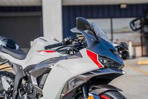 きんぎょ 2025 Kawasaki Ninja® ZX™-6R ABS | RideNow Chandler / Euro