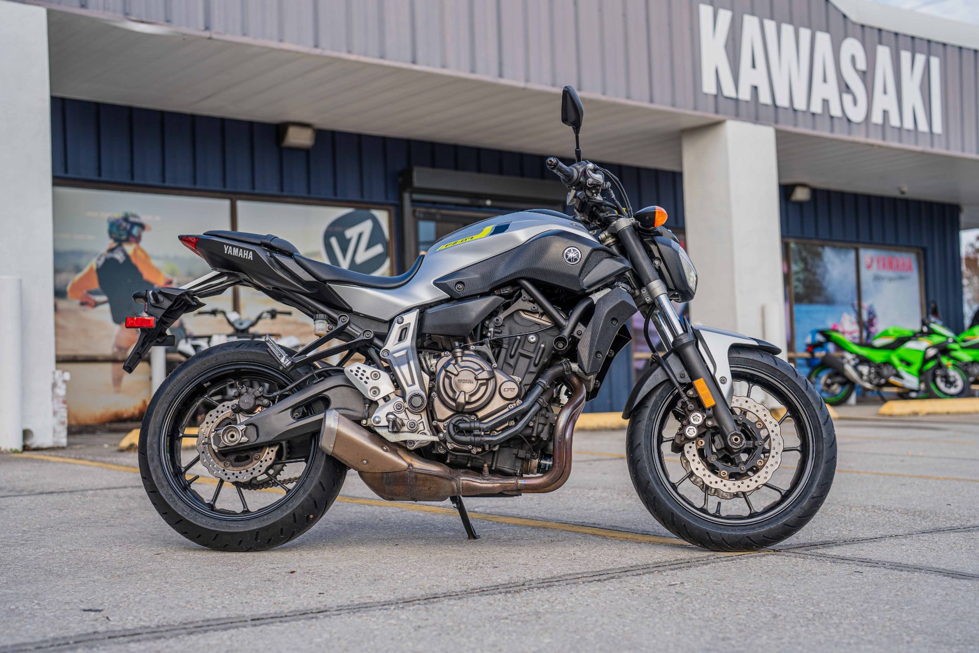 Bike Yamaha Fz V2 2017 Model Yamaha Fazer Bike Model Motorcycle