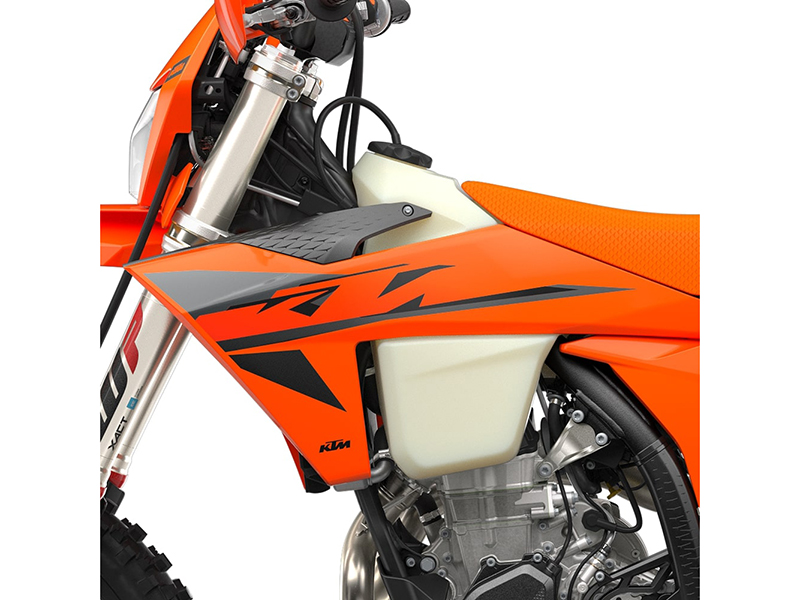 New 2025 KTM 450 XCF-W, Escanaba MI | Specs, Price, Photos | Orange