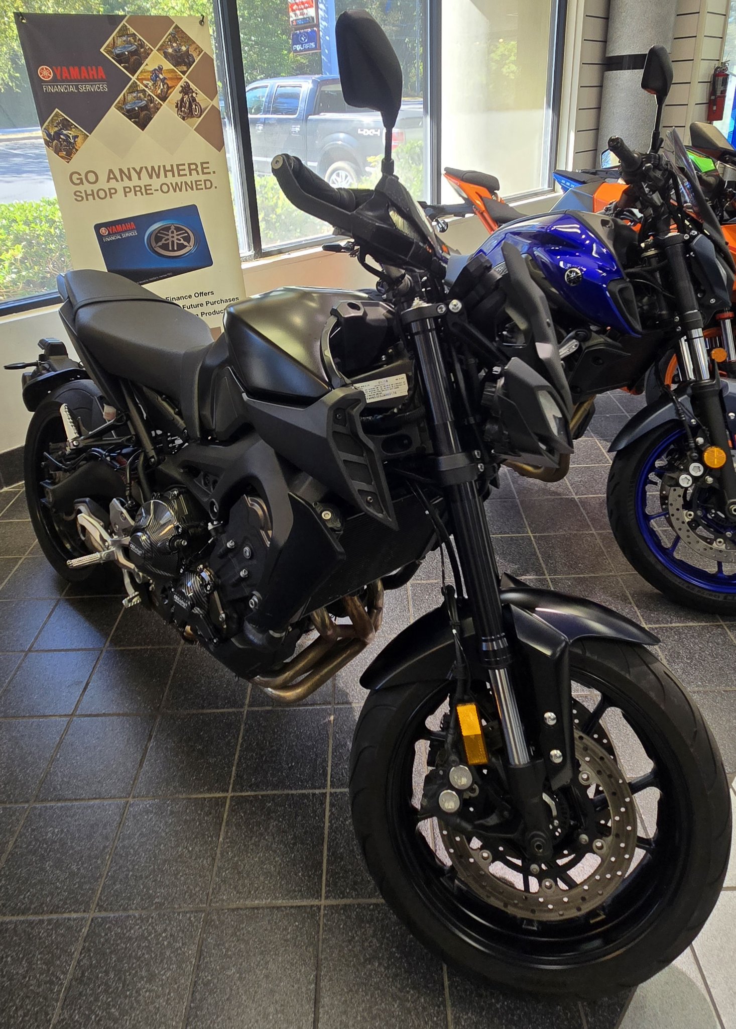 2018 Yamaha MT-09 1