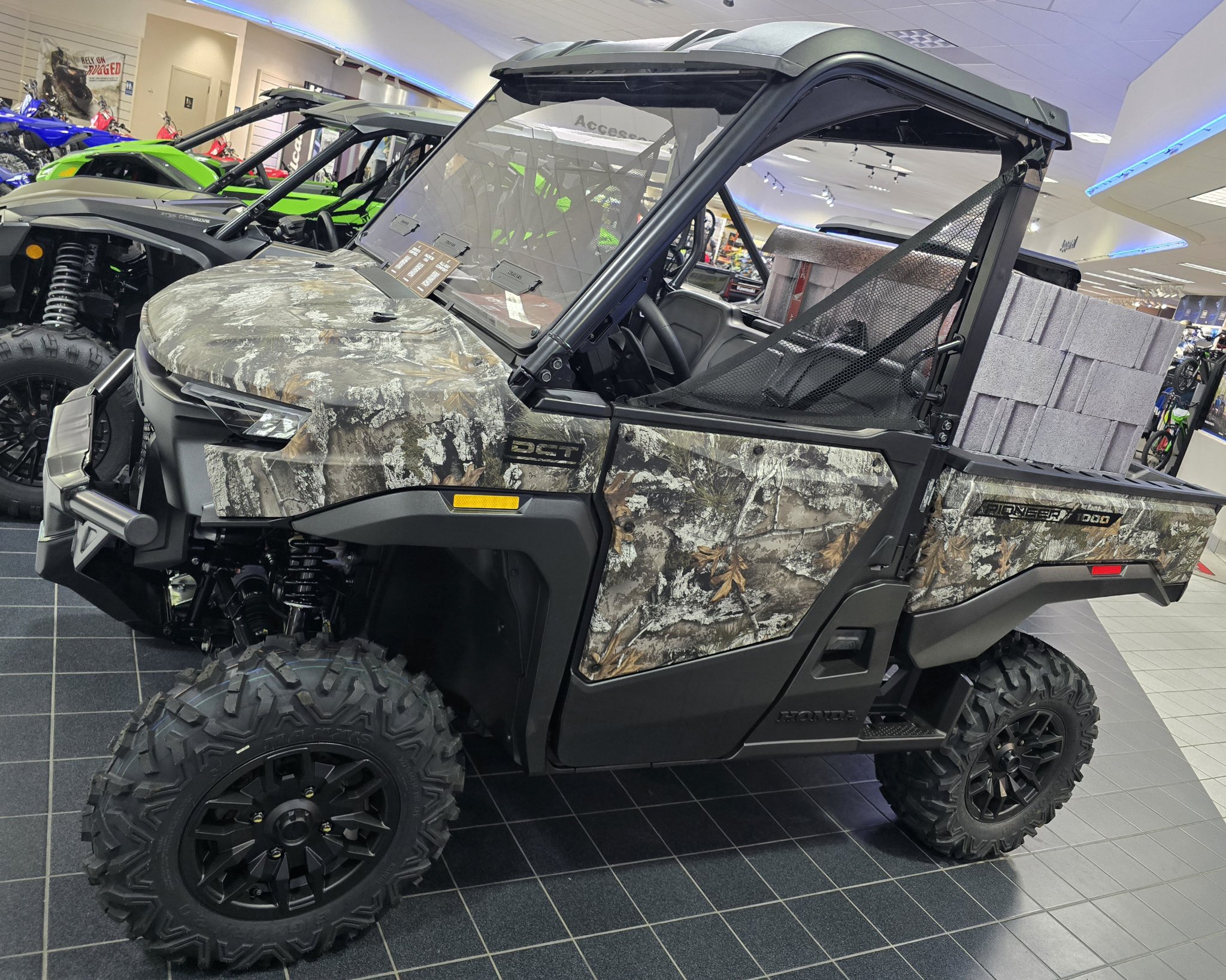 2026 Honda Pioneer 1000 Deluxe for sale 1210644