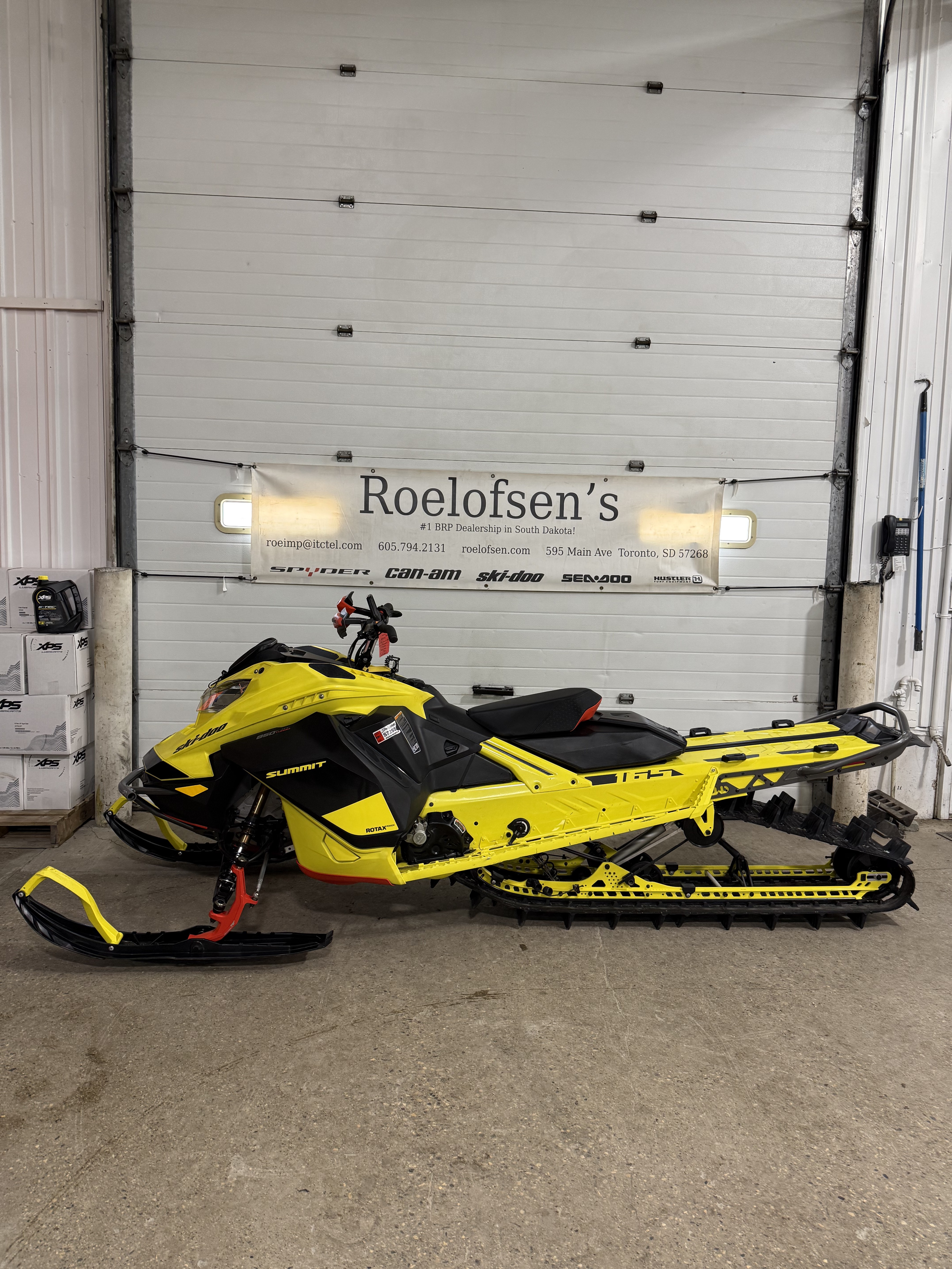 Used 2020 Ski-Doo Summit 165 850 E-TEC Turbo SHOT Snowmobiles in