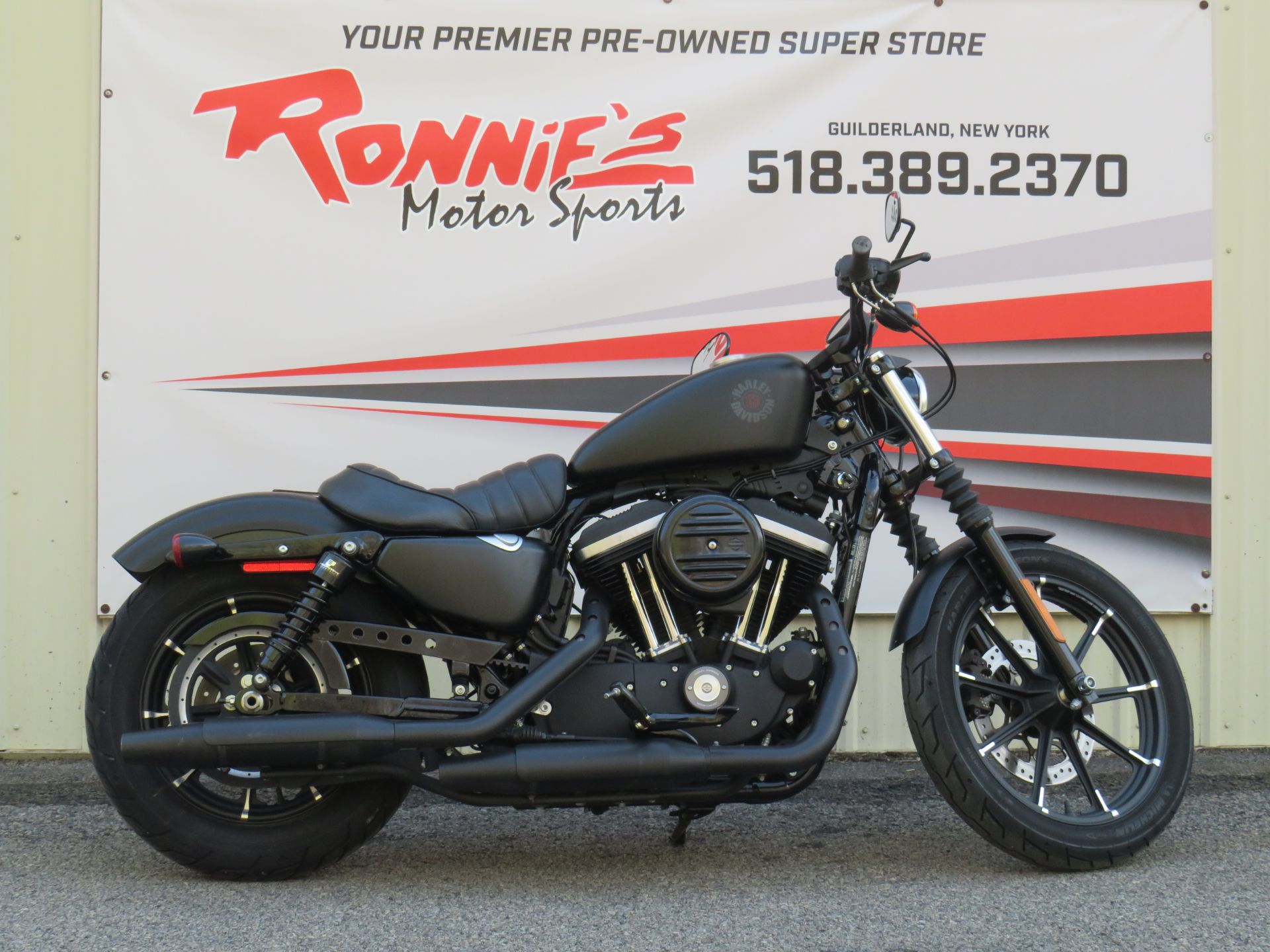 2020 Harley-Davidson Iron 883 1