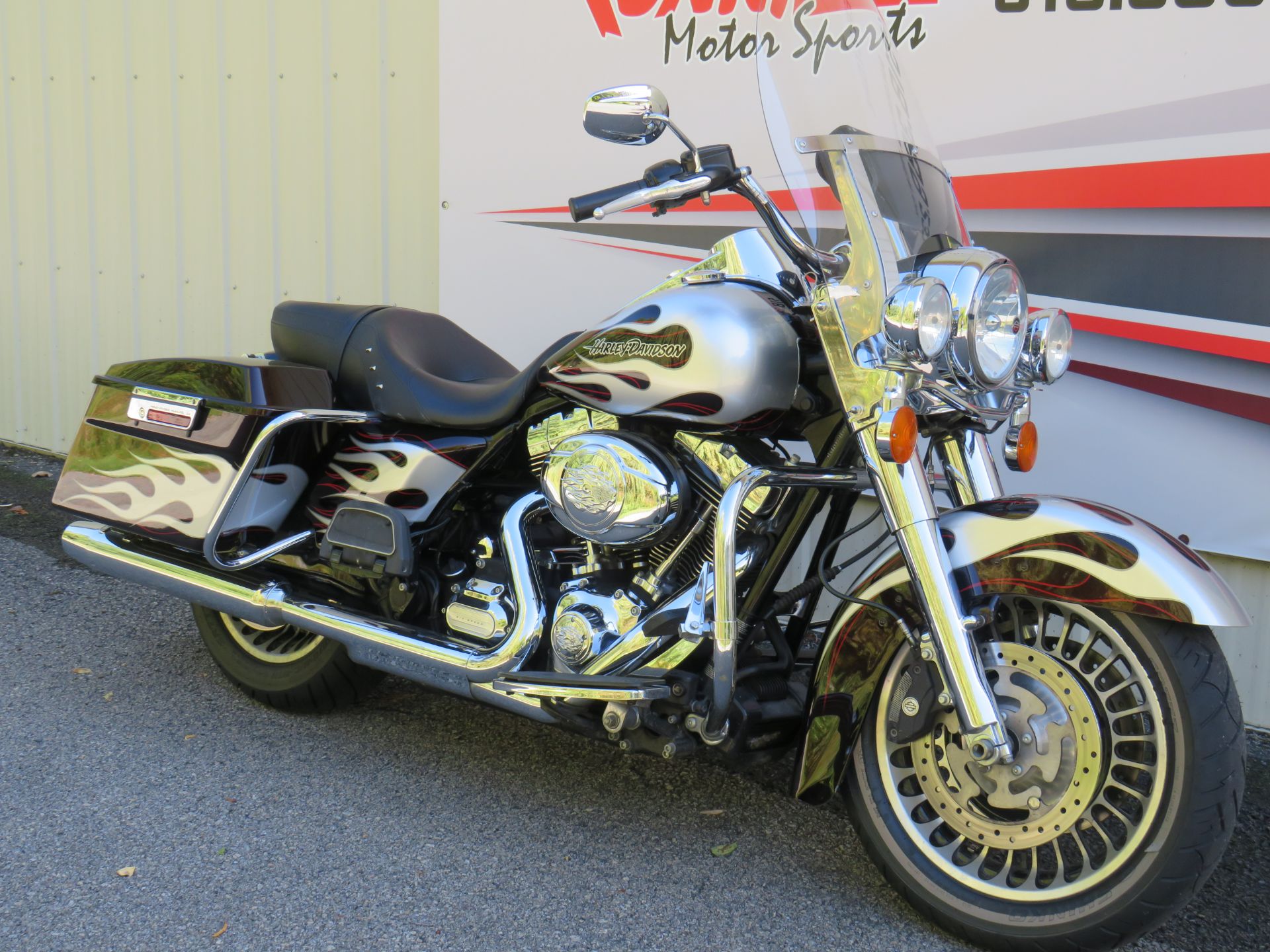 2012 Harley-Davidson Road King® 2