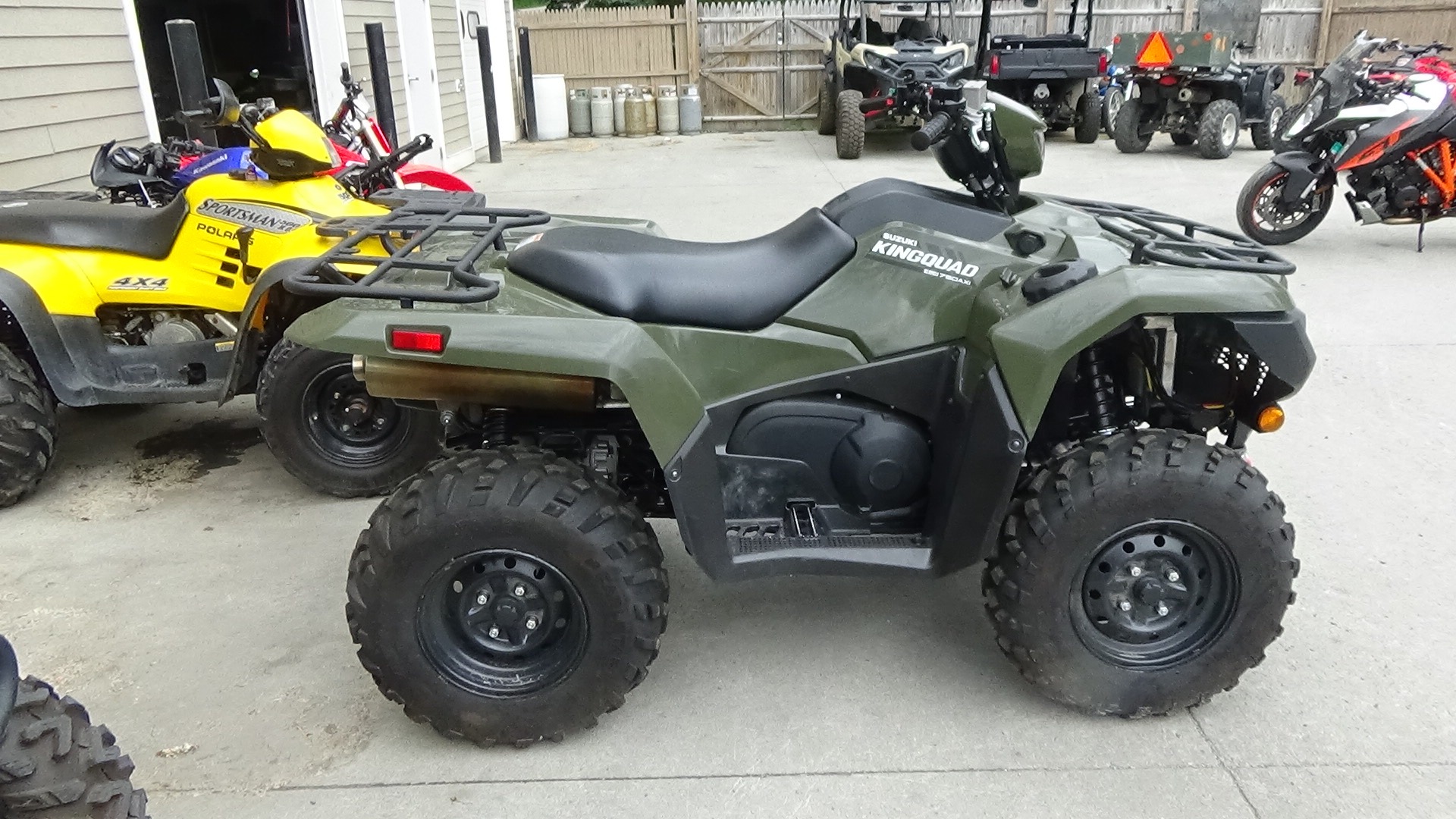 2024 Suzuki KingQuad 750AXi 1