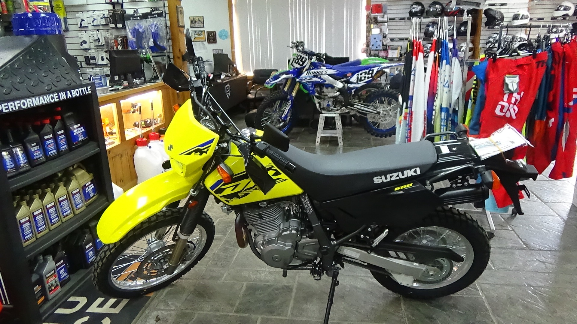 2027 Suzuki DR650S 5