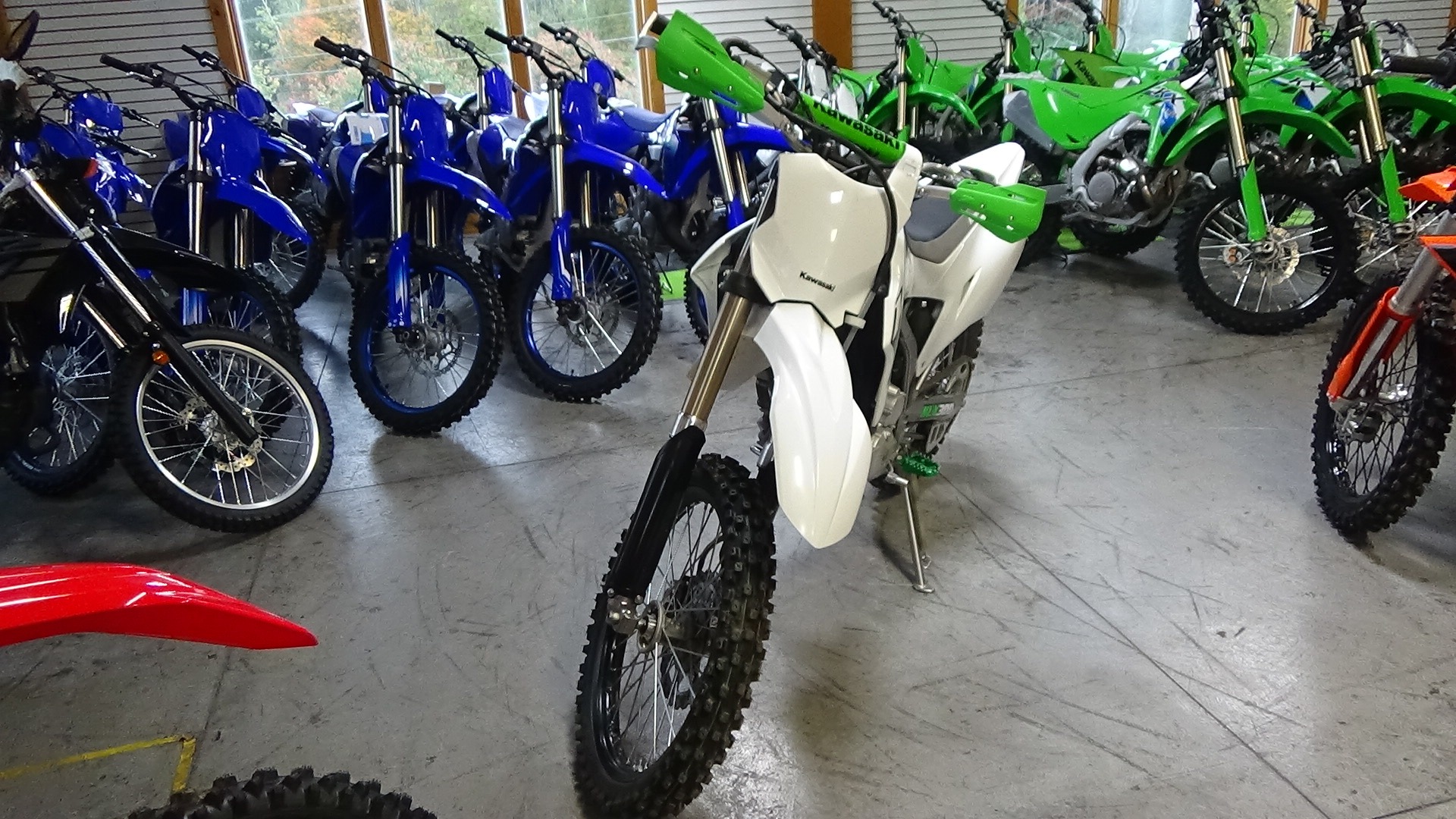 2026 Kawasaki KLX®300R 5